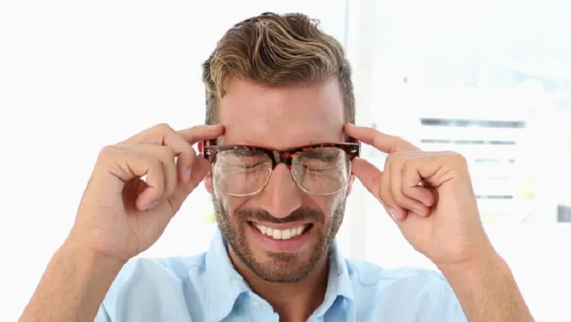 ليست خدعة.. 9 طرق فعالة لإعادة تصحيح بصرك بكل سهولة