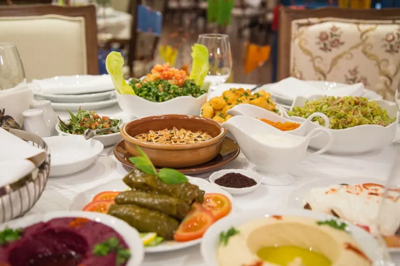 «الميّاس».. المطعم اللبناني الأرمني يفتح أبوابه في فندق «سوفتيل دبي» داون تاون