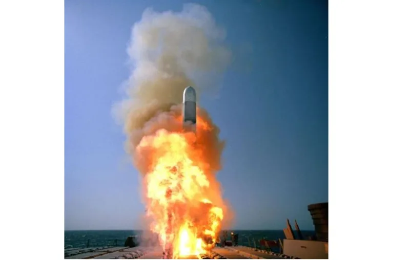 بالفيديو والصور ما هي صواريخ توماهوك وبكم تقدر تكلفة إنتاجها