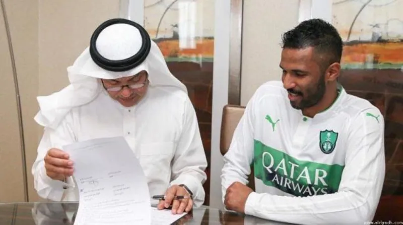 مركز التحكيم يصدر قراره النهائي بشأن عقد الأهلي مع العويس