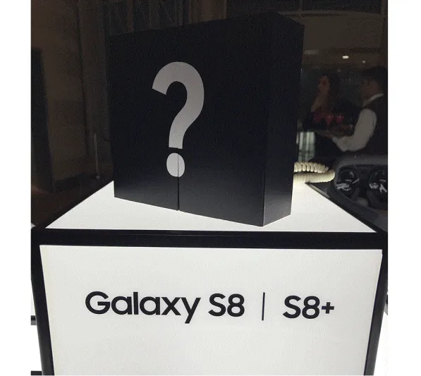 سامسونغ تطلق هاتفها الجديد غالاكسي إس8 في دبي