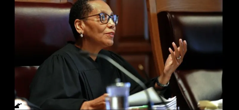 العثور على أول قاضية أميركية مسلمة غارقة في نهر