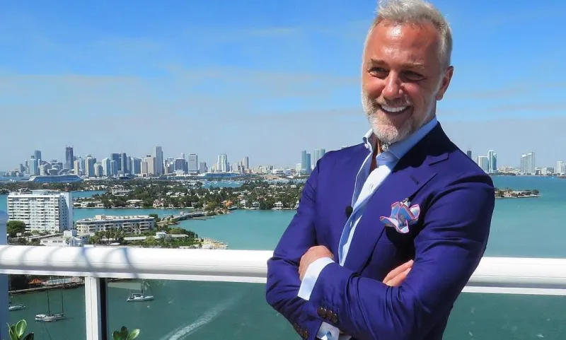 الملياردير الإيطالي جيانلوكا فاتشي.. أيقونه الأناقة واللياقة