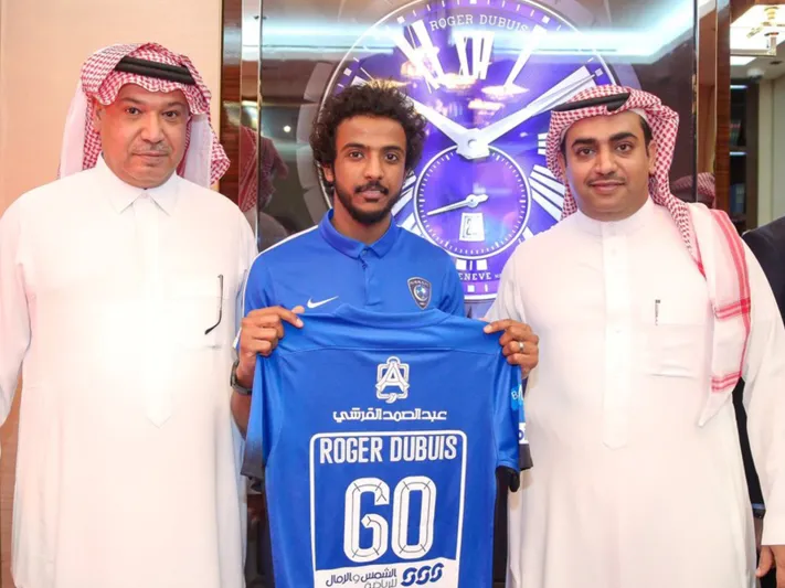 صور| ياسر الشهراني ممثلاً لشركة ساعات عالمية