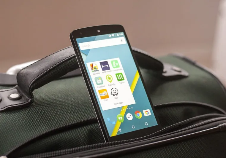 من تذكره الطيران لغرفة الفندق.. تطبيقات تُسهل سفرك حملها الآن