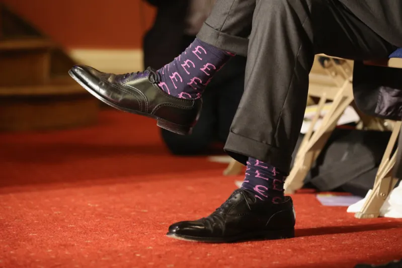 تفاصيل تفسد طلتك الأنيقة.. بينها شريط الحذاء والجيوب المنتفخة