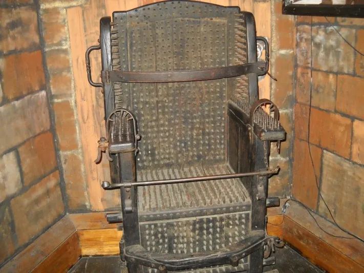 رحلة مرعبة داخل متحف التعذيب في أمستردام (صور)