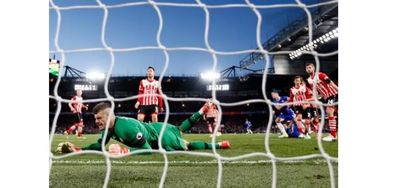 تشيلسي يعزز صدارته برباعية أمام ساوثامبتون