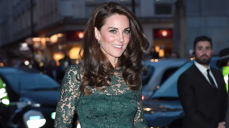 صور| نشر صوراً نصف عارية لكيت ميدلتون تتسبب في غرامة لصحيفة