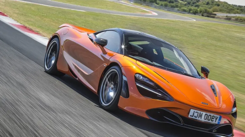 مكلارين تبهر الجميع بالمواصفات الرائعة لـ" السوبر كار 720S " وتصدمهم بالسعر 