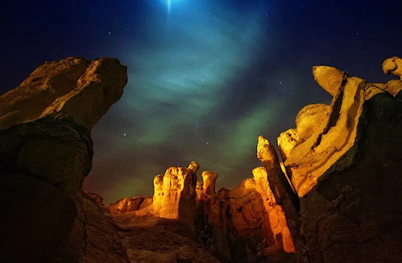 عجائب طبيعية خلابة في عالمنا العربي.. وجهات سياحية رائعة