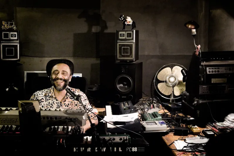 عندما يلتقي الشرق بالغرب.. أشهر عازفي الجاز بنكهة شرقية (فيديو)