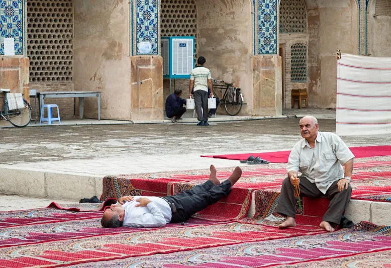 لاعتكاف بلا مشاكل صحية.. نصائح عليك اتباعها