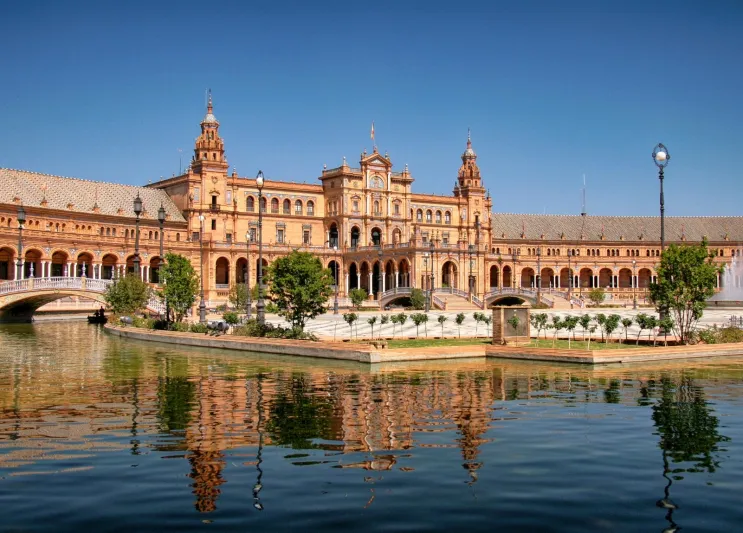 إشبيلية المدينة الأندلسية التي ستشعل حواسك