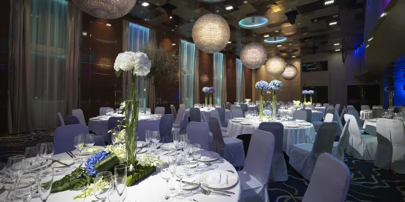 سانبورن.. أول يخت في العالم يتحول لفندق فاخر