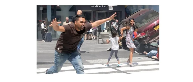 فيديو| لحظة دهس المارة في «تايمز سكوير».. وصور هستيرية للسائق