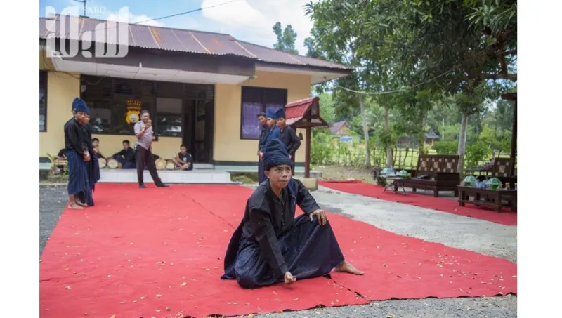 قرية السحرة في سلاويسي يرفضون الحج حتى لا يضطروا لاستخدام الطائرة