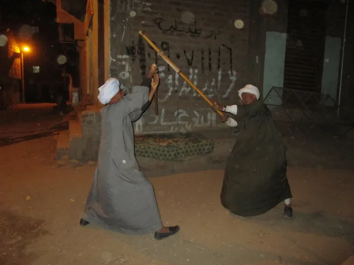 فيديو|مضاربه وافدين بالعصي في نهار رمضان بجدة