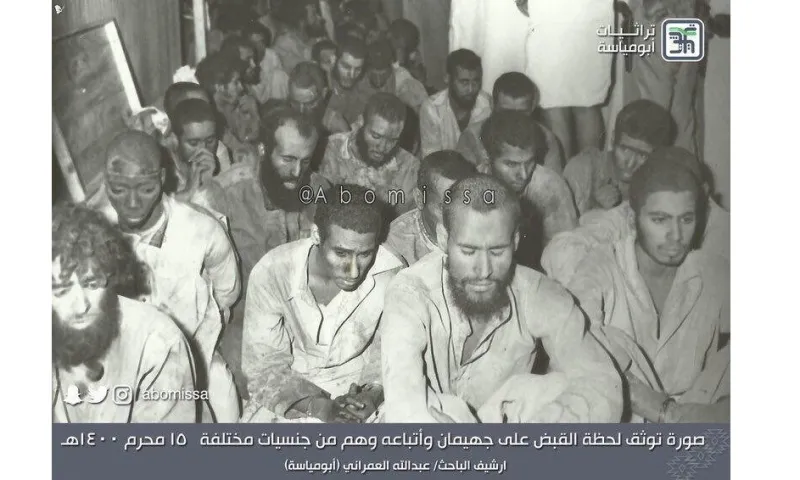 صور للمرة الوحيدة التي خلى منها الحرم المكي من المصلين