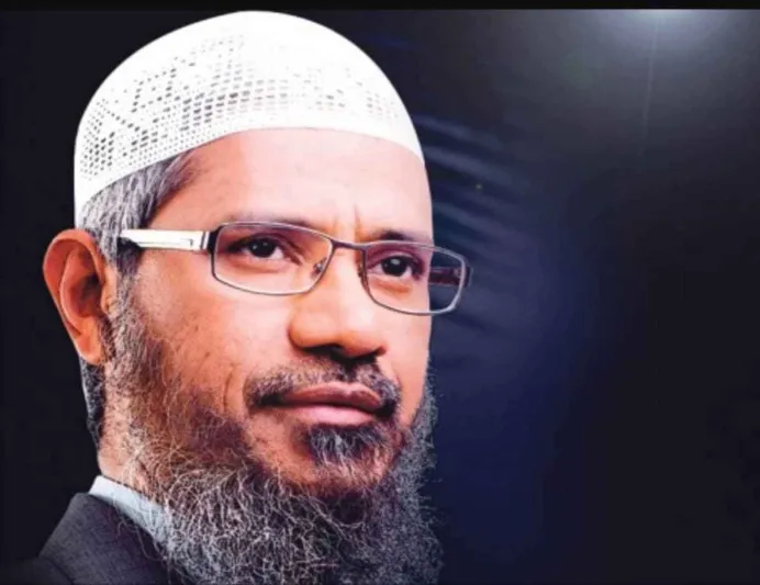 ​ذاكر نايك الهند تلفق لي تهمة الارهاب وخادم الحرمين الشريفين شخصية متواضعة