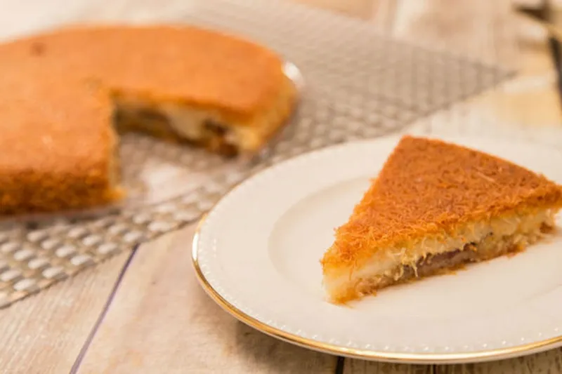 لماذا تختفي الكنافة بعد رمضان؟.. «الأمر مرتبط بأحد الخلفاء»