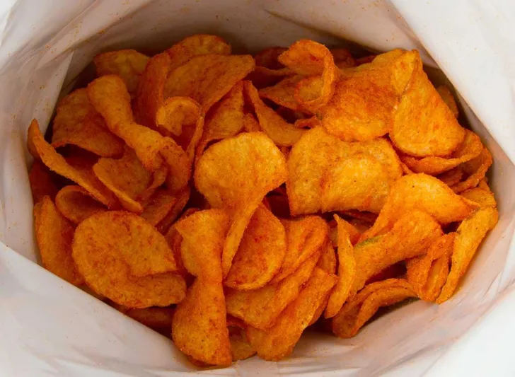 لا تتناول هذه الأطعمة ليلاً.. فهي تتسبب بالكوابيس!