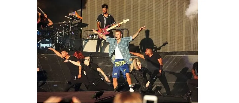 جاستن بيبر يكسر الخوف في لندن