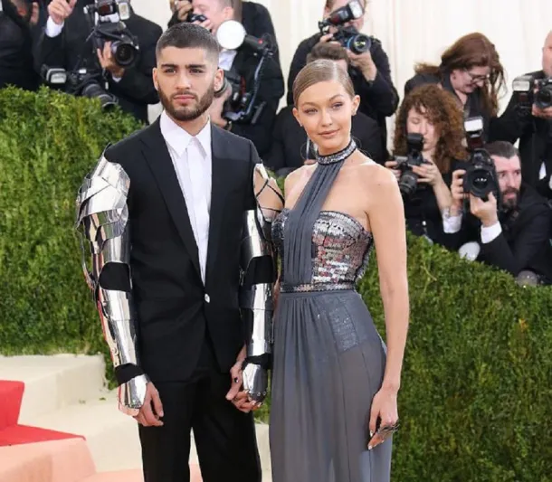 مشاهير أجانب وقعوا في حب شخصيات عربية.. إليك مصير كل قصة