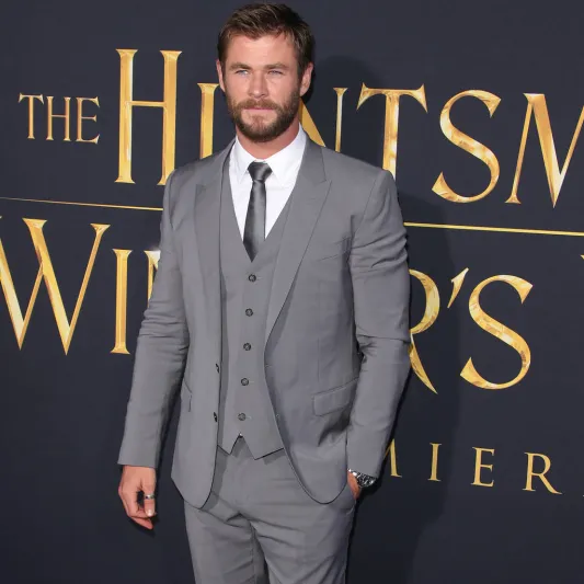 كريس هيمسورث سفيراً جديداً لماركة العطور العالمية Boss