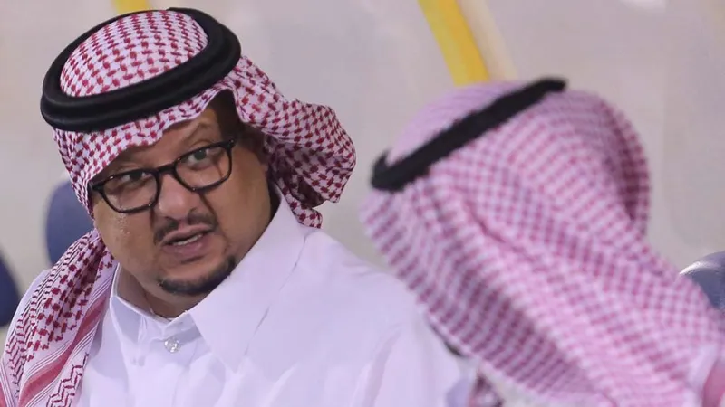 جماهير «العالمي» يطالبون ناديهم بمهاجم إجنبي سادس (صور)