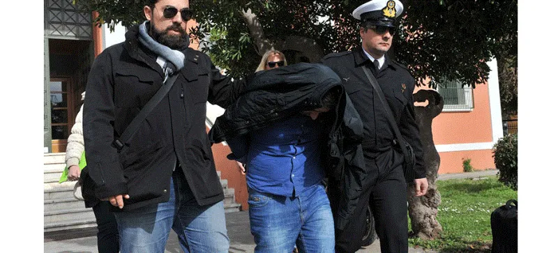 تركيا تطرد آلافا من رجال الشرطة وموظفين