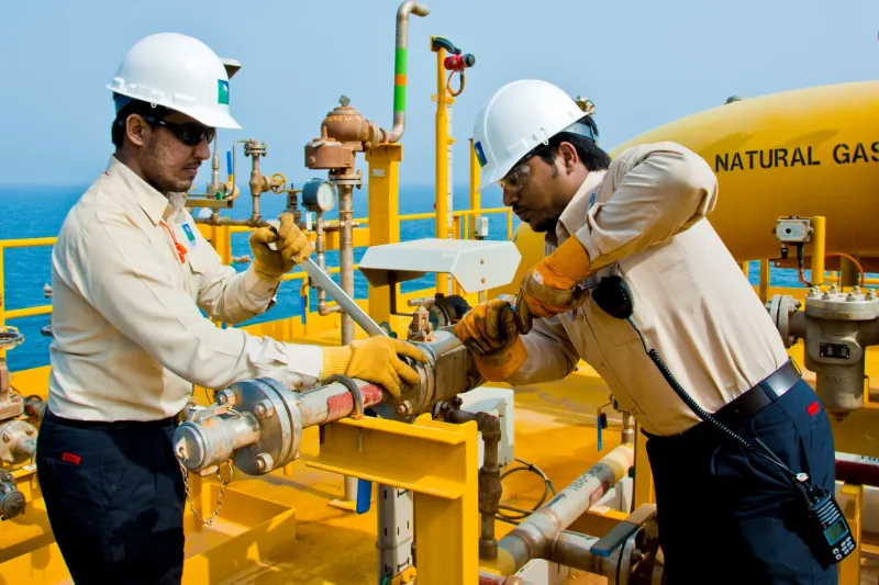 سارع للتسجيل في برنامج التدرج الوظيفي في أرامكو