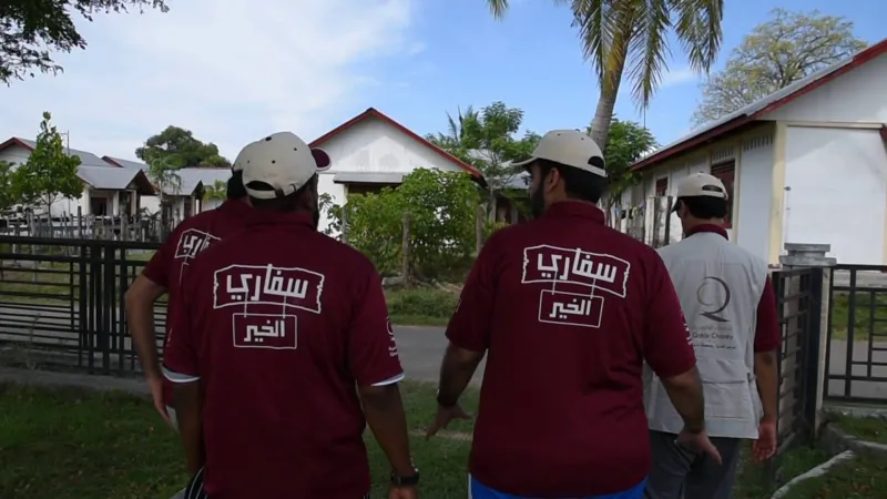 فيديو| برغم حاجته ساعد في فعل الخير وهكذا كافأؤه