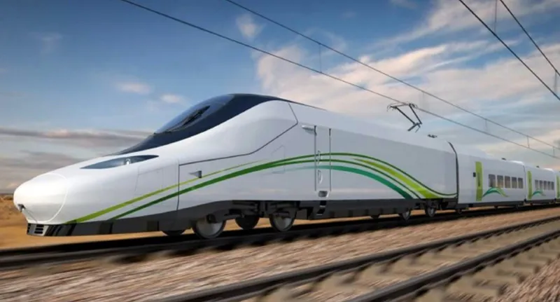 فيديو|قطار الحرمين السريع يصل إلى محطة جدة لأول مرة