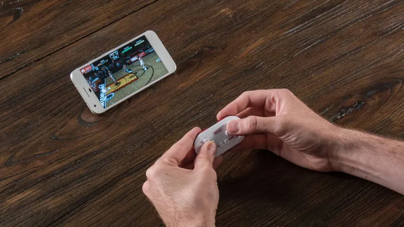 أفضل خمسة أجهزة تحكم للألعاب بالهاتف (صور)