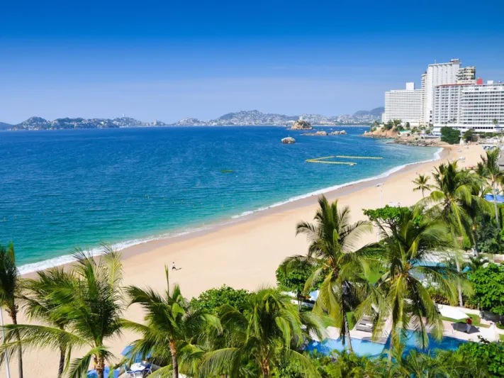 أخبرنا بميزانيتك.. وسنحدد لك وجهتك السياحية المقبلة 