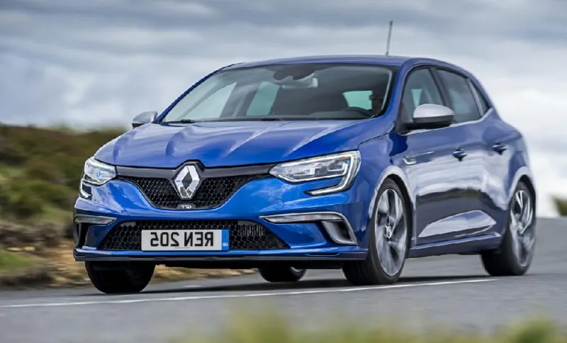 «رينو ميجان» 4 أجيال على مدار 22 عاماً.. إليك فئاتها المختلفة