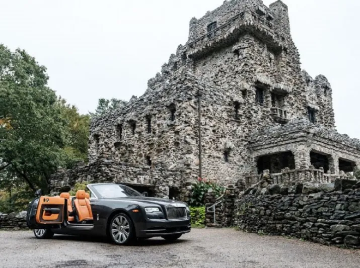 رولز رويس داون "Rolls-Royce Dawn" سيارة لأصحاب الإمتياز