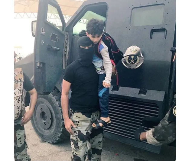 الجهات الأمنية تؤمن خروج الأهالي من العوامية وهذه هي الشروط