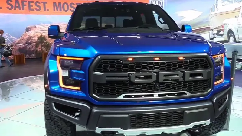 فورد F150 رابتور.. سيارة مستوحاة من الطائرات الحربية (صور)
