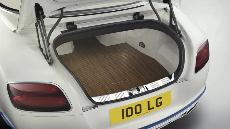 لعشاق اليخوت.. بنتلي تكشف عن السيارة Galene Edition (صور)