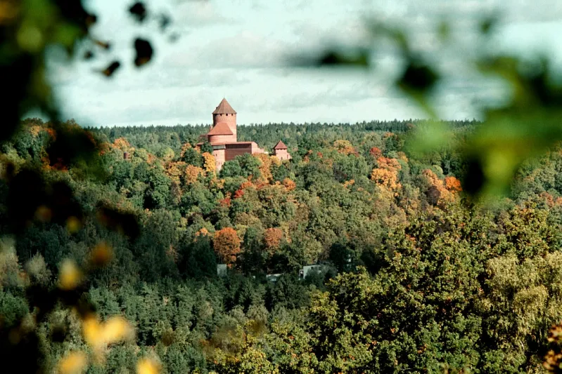 لاتفيا.. تعرف علي وجهة السياحة الخضراء !