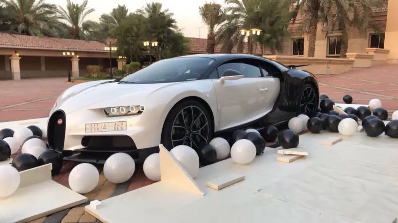 فيديو| يزيد الراجحي يمنح فسه هدية باهظة الثمن! 