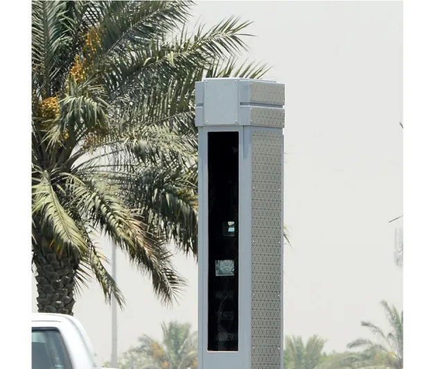 شرطة الشارقة تبدأ بتطبيق مخالفات الرادار الذكي