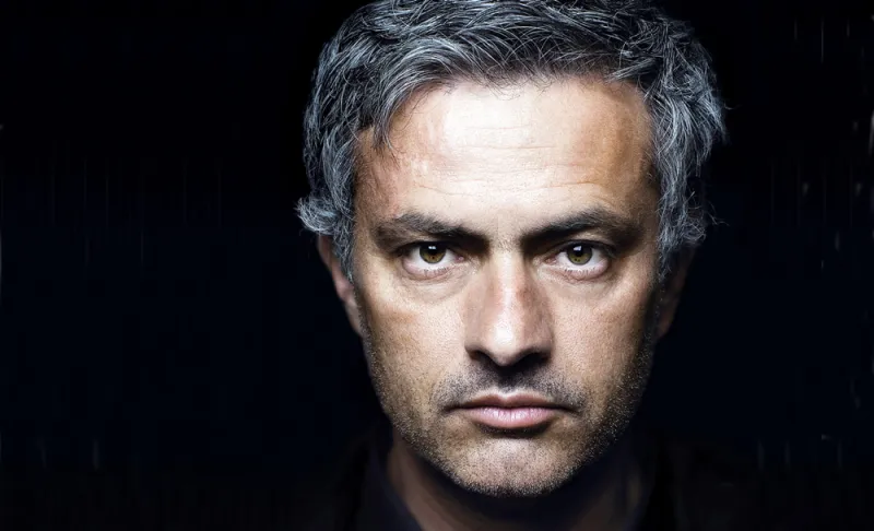 أجمل التسريحات لأصحاب الشعر الرمادي الجذاب