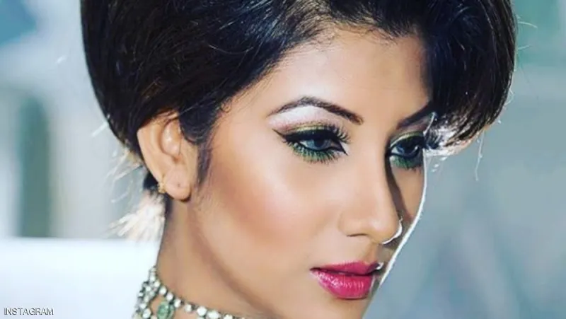 شاهد| الحسناء البنغلاديشية التي أنهت حياتها عبر مكالمة فيديو