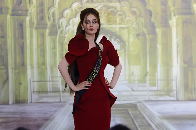 سحب اللقب من ملكة جمال العراق.. والسبب زوجها! (صور)