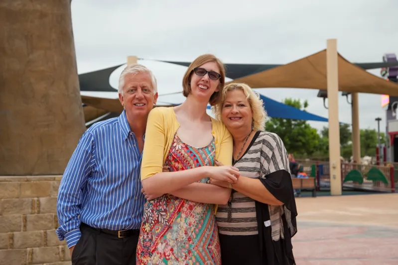 عمل خلده التاريخ .. أب ينفق 51 مليون دولار لبناء مدينة ترفيهية لابنته! (فيديو)