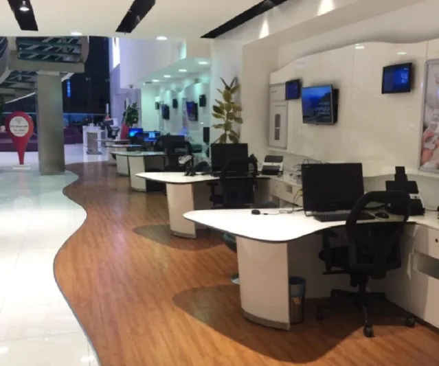 صور| «#اغلاق_فرع_الاتصالات_الرييسي».. ما هى اسباب اغلاق فرعي "STC" و"موبايلي" فى الرياض؟