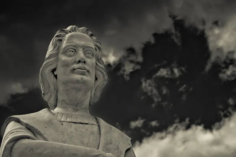 حقائق تاريخية مشهورة غير صحيحة..قطع فان غوخ لأذنه واحدة منها